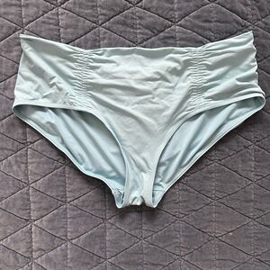 Athleta Ruched Bikini Bottom Size Large Women’s Light Blue